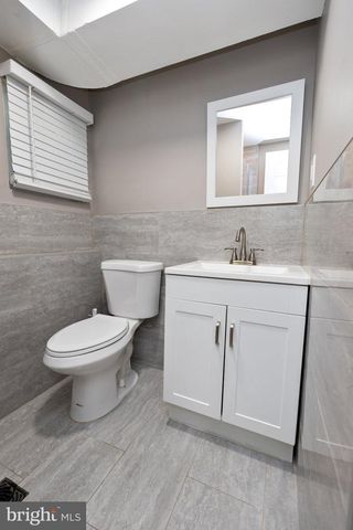 912 ASTON MARTIN DR, Lindenwold, NJ 08021