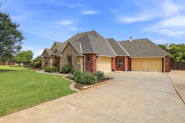 12917 SW 53rd Street, Mustang, OK 73064