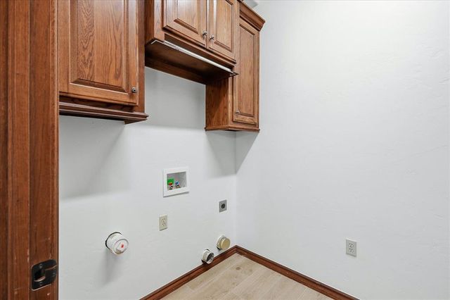 12917 SW 53rd Street, Mustang, OK 73064