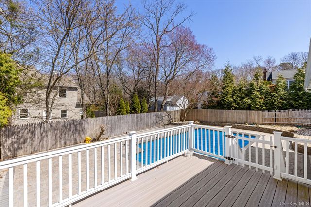 52 Summit Drive, Baiting Hollow, NY 11933