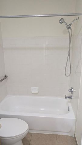 4401 S SEMORAN BOULEVARD 9, Orlando, FL 32822