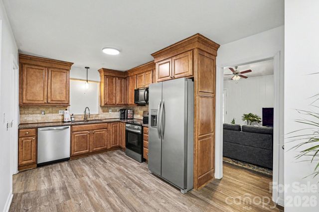 5308 River Falls Drive 5, Charlotte, NC 28215