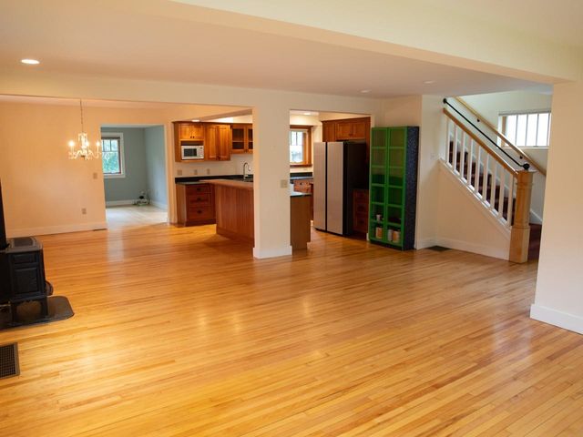 174 Lyman Avenue, Burlington, VT 05401