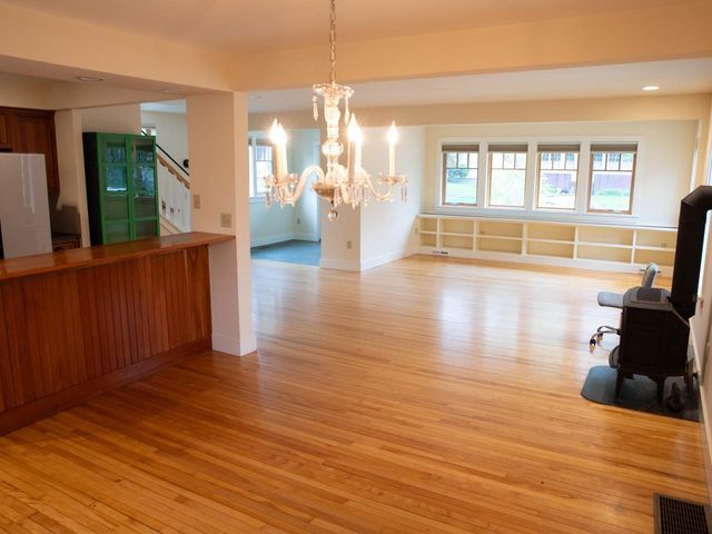 174 Lyman Avenue, Burlington, VT 05401
