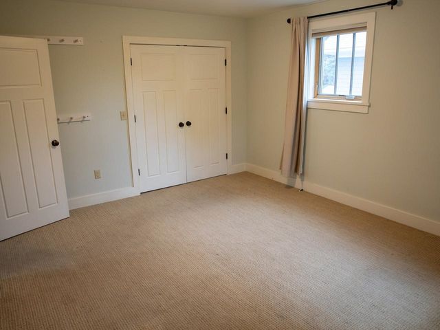 174 Lyman Avenue, Burlington, VT 05401