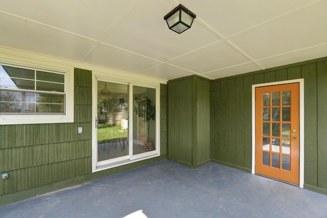 406 Carilla Lane, Columbus, OH 43228