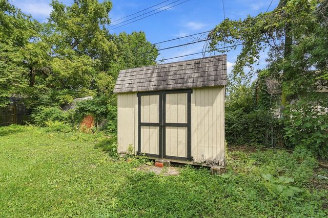 406 Carilla Lane, Columbus, OH 43228