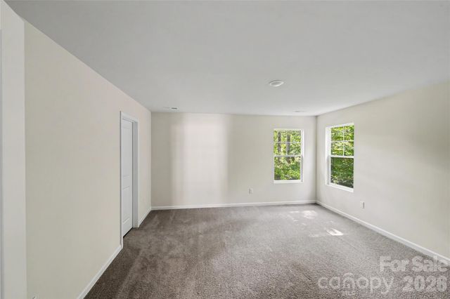 5146 Mark Drive NE, Hickory, NC 28601