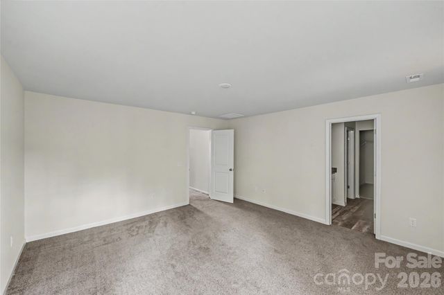 5146 Mark Drive NE, Hickory, NC 28601