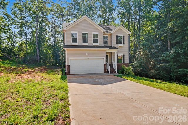 5146 Mark Drive NE, Hickory, NC 28601