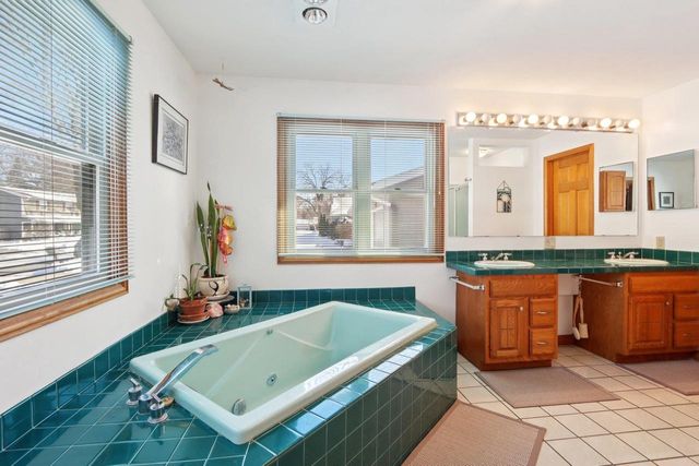 5501 Comanche Way, Madison, WI 53704