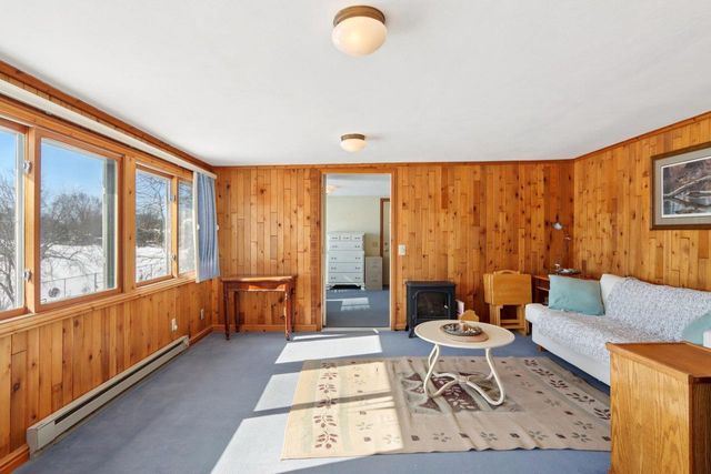 5501 Comanche Way, Madison, WI 53704