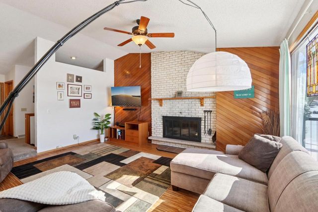 5501 Comanche Way, Madison, WI 53704