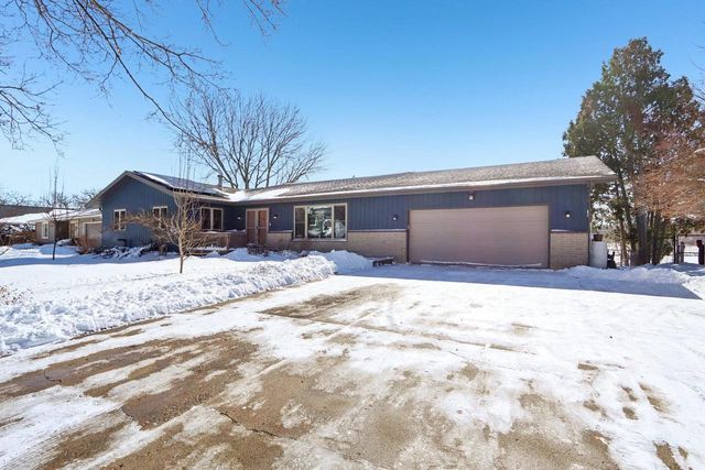 5501 Comanche Way, Madison, WI 53704