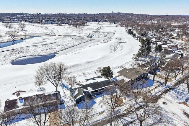 5501 Comanche Way, Madison, WI 53704