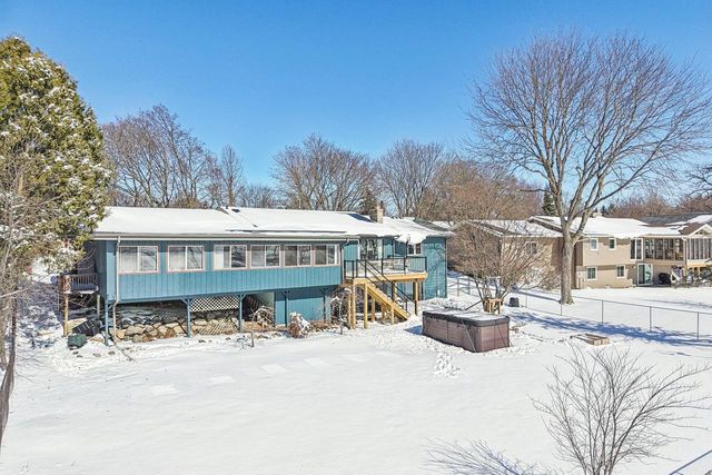 5501 Comanche Way, Madison, WI 53704