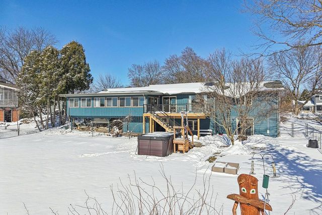 5501 Comanche Way, Madison, WI 53704