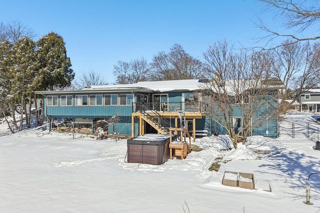 5501 Comanche Way, Madison, WI 53704