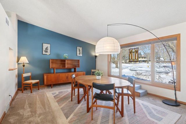 5501 Comanche Way, Madison, WI 53704