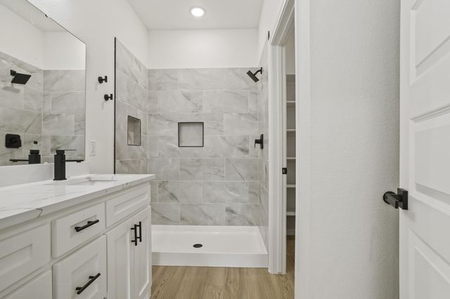 121 Loon Bay Drive, Gun Barrel City, TX 75156