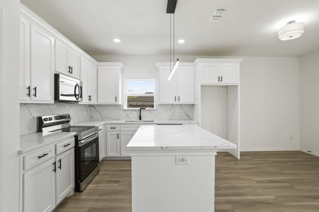 121 Loon Bay Drive, Gun Barrel City, TX 75156