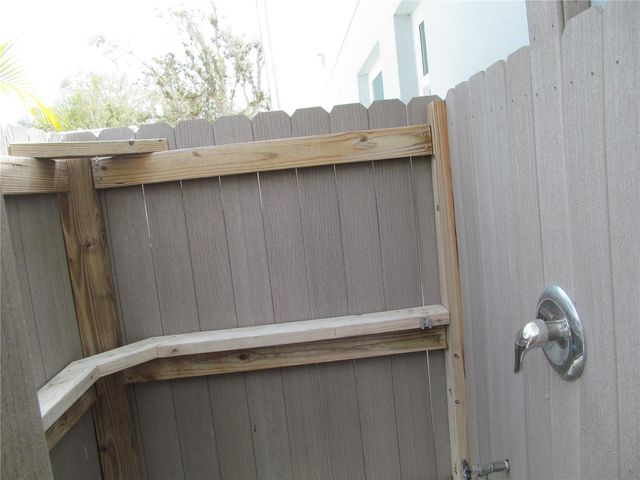 150 FIESOLE STREET, Venice, FL 34285