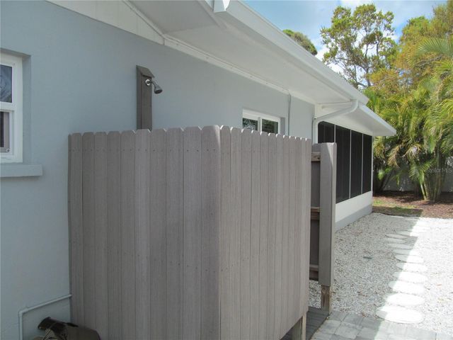 150 FIESOLE STREET, Venice, FL 34285