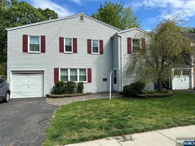 410 Burlington Road, Paramus, NJ 07652
