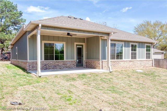 407 Beech Street, Greenwood, AR 72936