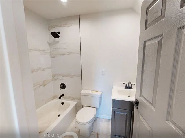 5637 Redwood B, Palmdale, CA 93551