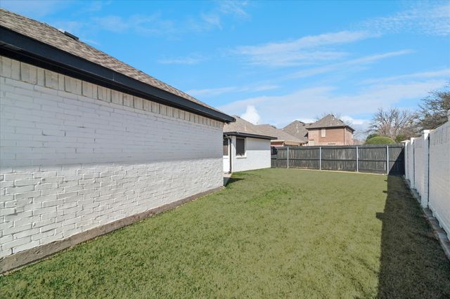 2722 Wildcreek Trail, Keller, TX 76248