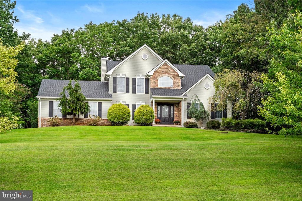 124 BOBBIS TER, NEW EGYPT, NJ 08533 — photo 3