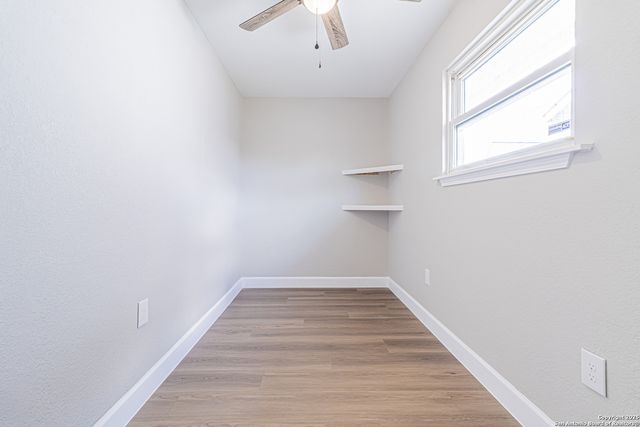 7203 Bellbrook, San Antonio, TX 78227