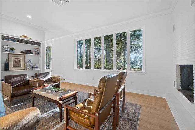 1375 Emory PL, Norfolk, VA 23509