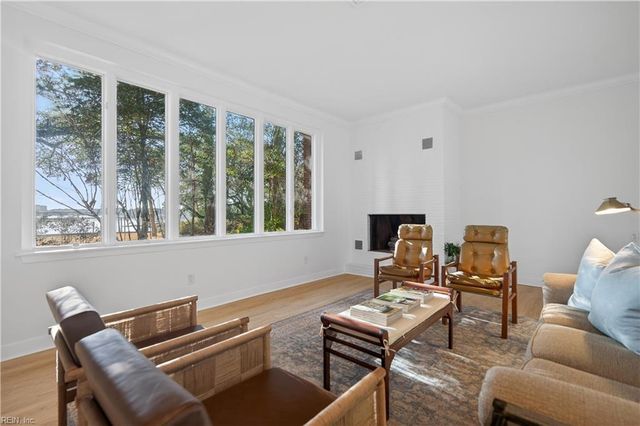 1375 Emory PL, Norfolk, VA 23509