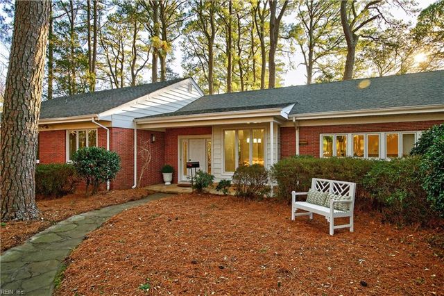 1375 Emory PL, Norfolk, VA 23509