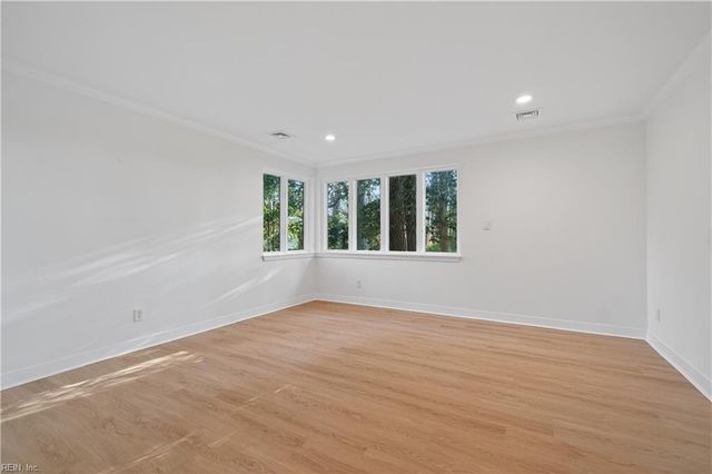 1375 Emory PL, Norfolk, VA 23509