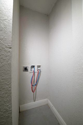 1126 NE 16th Place 3, Fort Lauderdale, FL 33305