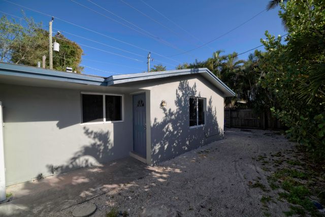 1126 NE 16th Place 3, Fort Lauderdale, FL 33305