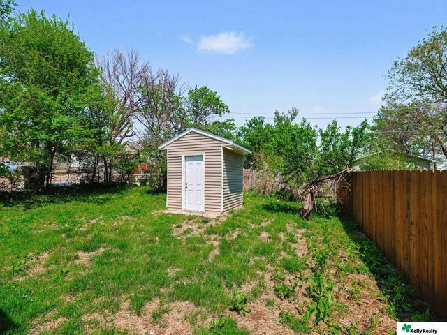3316 Fowler Avenue, Omaha, NE 68111