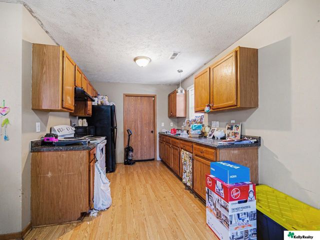 3316 Fowler Avenue, Omaha, NE 68111