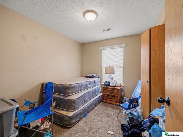 3316 Fowler Avenue, Omaha, NE 68111
