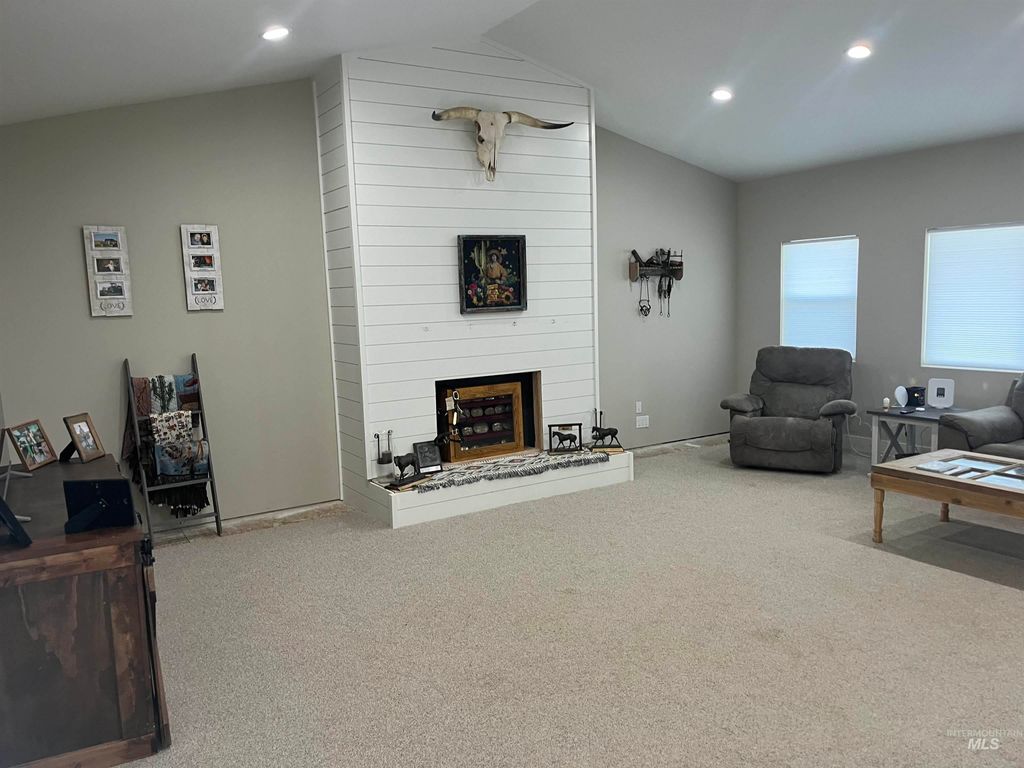 3851 N 1400 East, Buhl, ID 83328 photo 5