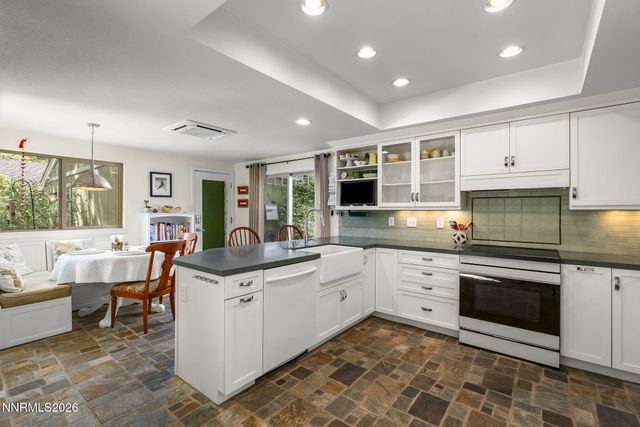 6475 Meadow Hill Drive, Reno, NV 89519