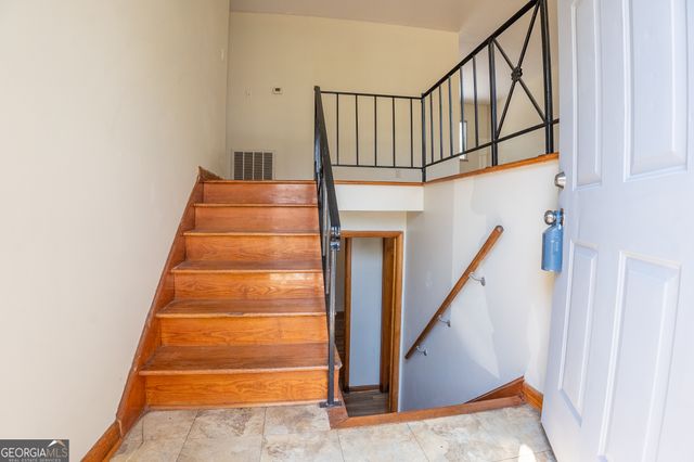 423 Alabama Avenue, Warner Robins, GA 31093