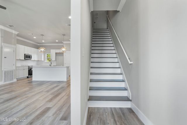 82 Oak Alley Lane, Long Beach, MS 39560