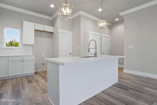 82 Oak Alley Lane, Long Beach, MS 39560