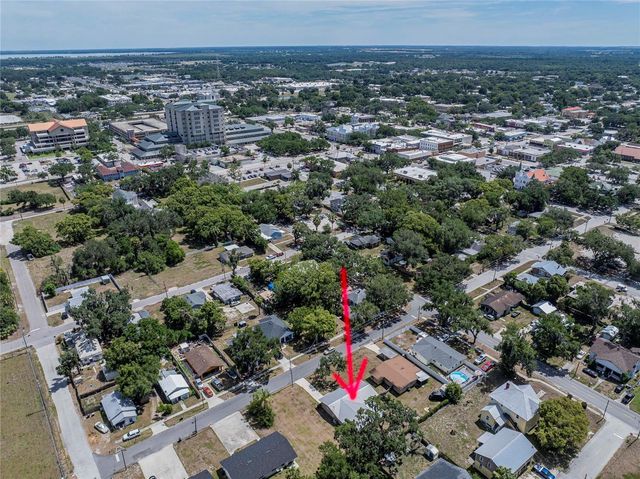325 W STANFORD STREET, Bartow, FL 33830