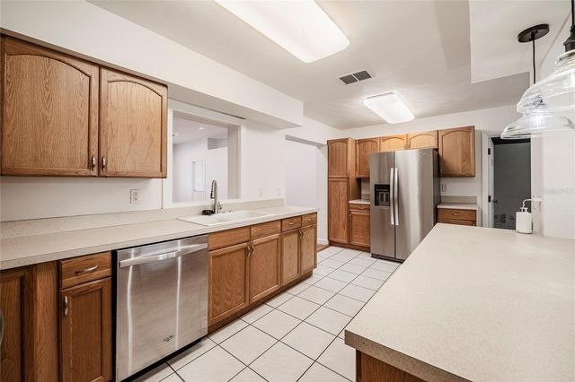 325 W STANFORD STREET, Bartow, FL 33830