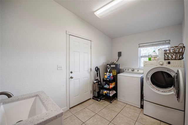 325 W STANFORD STREET, Bartow, FL 33830